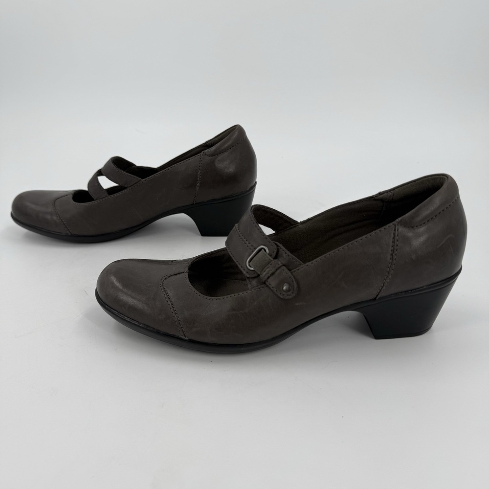 Clarks Women's 10M Brown Leather Mary Jane Comfort Low Heel Pumps Shoes
